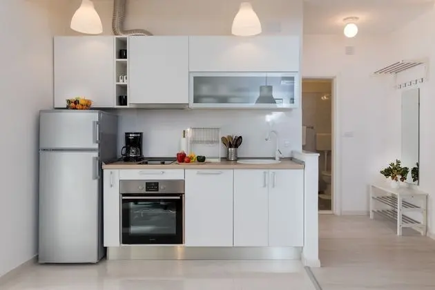 Apart Daire (One-Bedroom Apartment with Sea View)