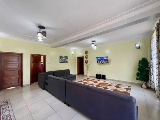Ortak Ranzalı Oda, 1 Yatak Odası, Buzdolabı