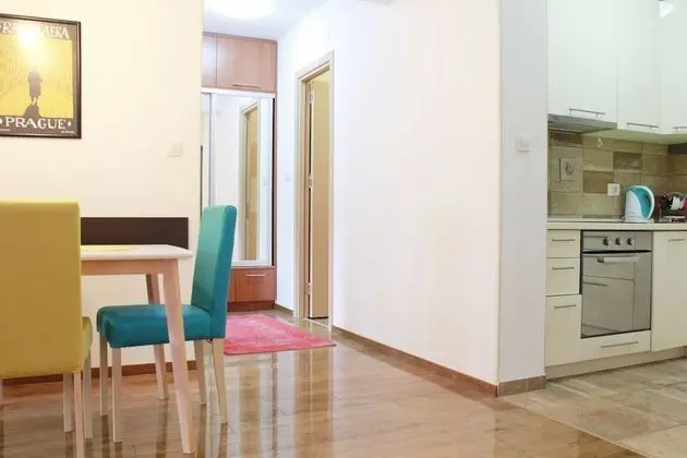 Apart Daire, 1 Çift Kişilik Yatak ve Çekyat