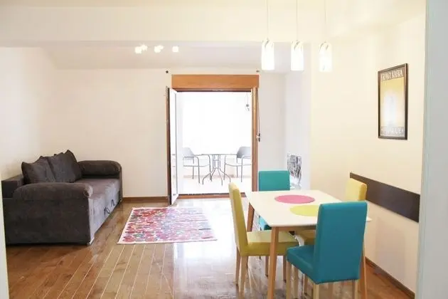 Apart Daire, 1 Çift Kişilik Yatak ve Çekyat