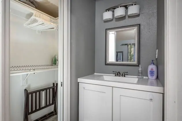 Ev (2 Bedrooms)