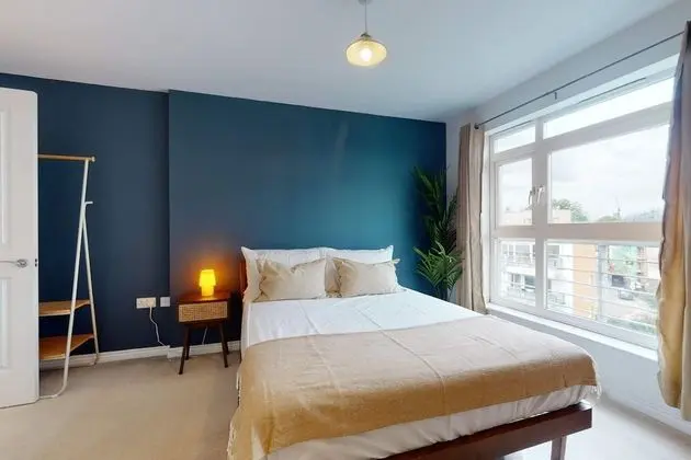 Basic Apart Daire, 1 En Büyük (King) Boy Yatak ve Çekyat