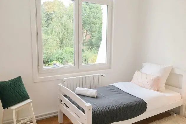 Basic Apart Daire, 1 En Büyük (King) Boy Yatak ve Çekyat