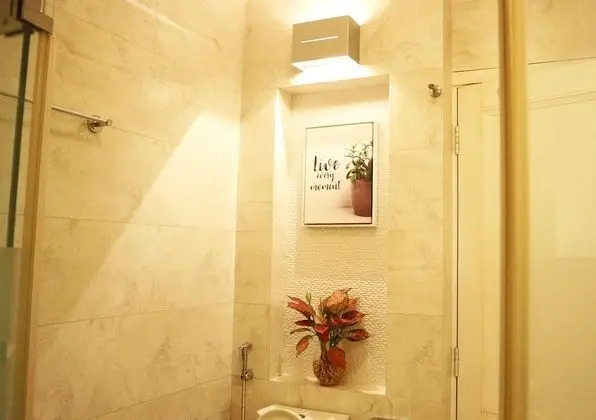 Deluxe Tek Büyük Yataklı Oda, Balkon, Nehir Manzaralı
