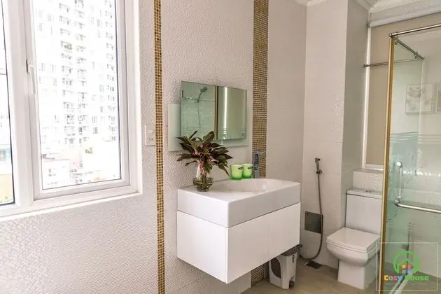 Luxury Tek Büyük Yataklı Oda, Küvet, Şehir Manzaralı