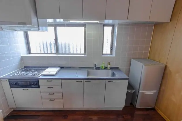 Ev (Private Vacation)