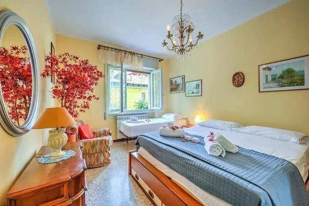 Family Apart Daire, 1 En Büyük (King) Boy Yatak ve Çekyat (Cozy Meina Apartment 50 Mt From Beach)