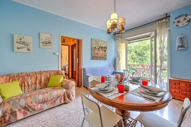 Family Apart Daire, 1 En Büyük (King) Boy Yatak ve Çekyat (Cozy Meina Apartment 50 Mt From Beach)