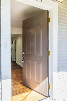 Ev (Cozy Oakland 2 Bedroom w/ Backyard)