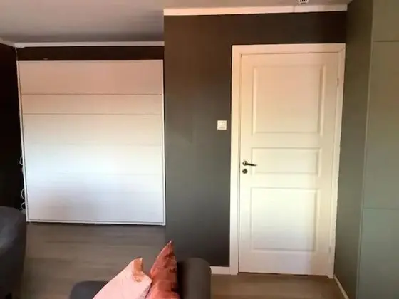 Stüdyo, Balkon