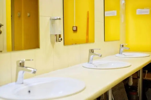 Ortak Ranzalı Oda, Sadece erkekler için (1 Bed in 4 Person Dorm)