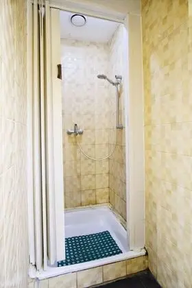 Ortak Ranzalı Oda, Sadece kadınlar için (1 Bed in 4 Person Dorm)