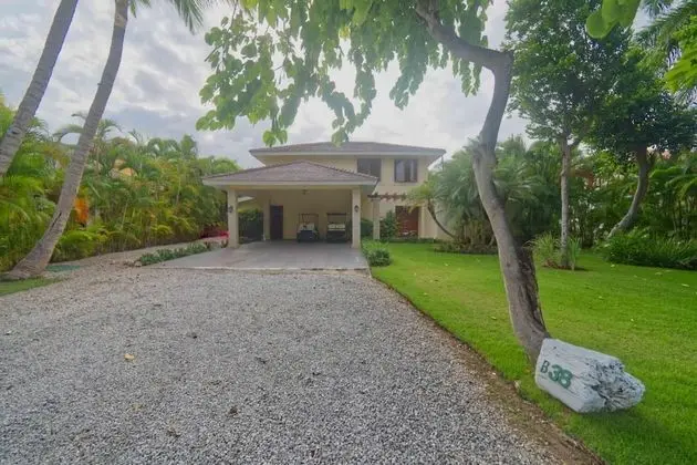 Villa