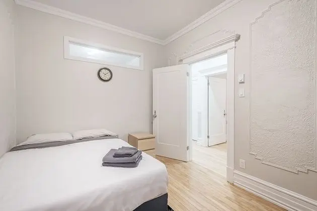 Tek Büyük Yataklı Oda, 1 Çift Kişilik Yatak