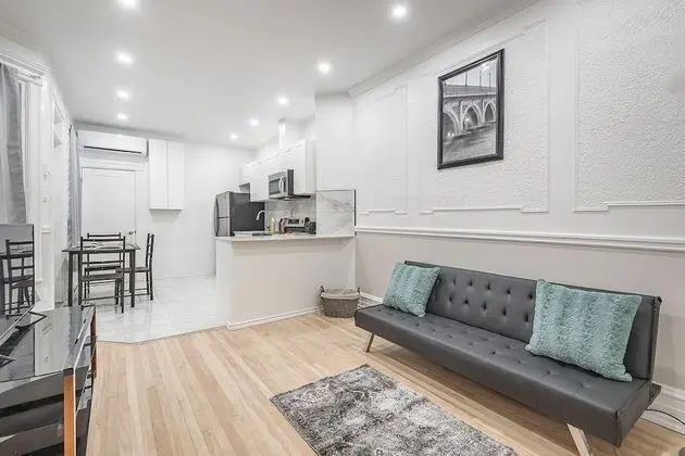 Tek Büyük Yataklı Oda, 1 Çift Kişilik Yatak