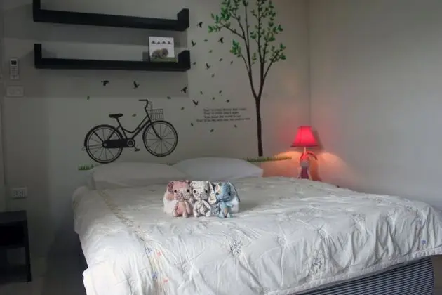 Standard Queen Room