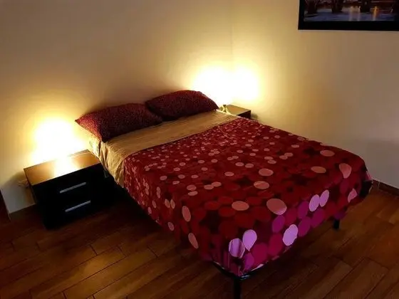 Deluxe Tek Büyük Yataklı Oda, Balkon, Şehir Manzaralı (2)