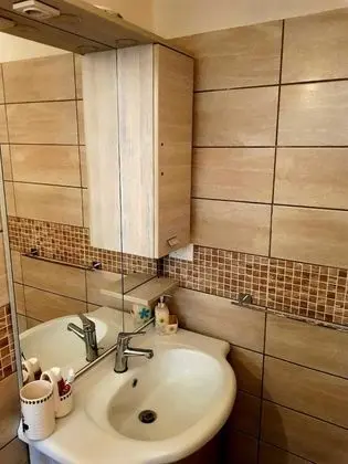 Deluxe Tek Büyük Yataklı Oda, Balkon, Şehir Manzaralı (2)