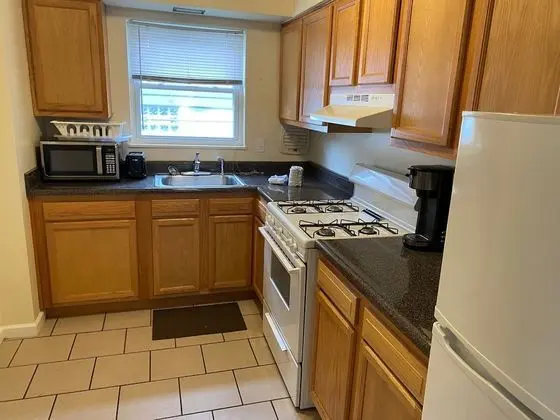 Ev (Cozy, roomy 1 bedroom home in Cincinn)