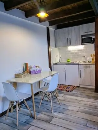 Luxury Stüdyo, Mutfak, Avlu Manzaralı