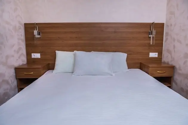 Traditional Apart Daire, Sigara İçilmez (Lenina Street bldg. 54, room 64)