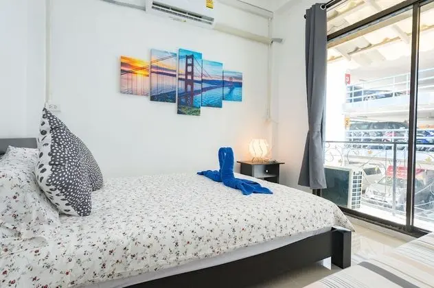 4 Bedrooms Villa