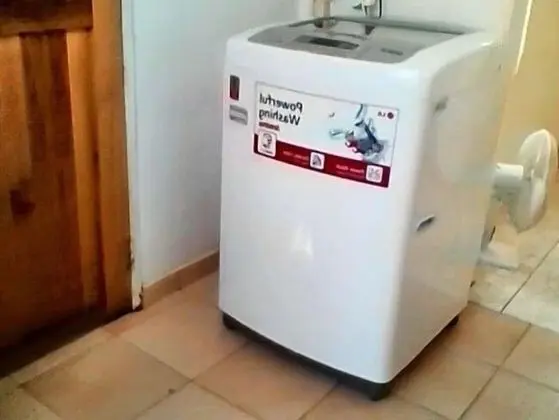 Tek Büyük Yataklı Oda, Ortak Banyo