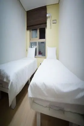 İki Ayrı Yataklı Oda
