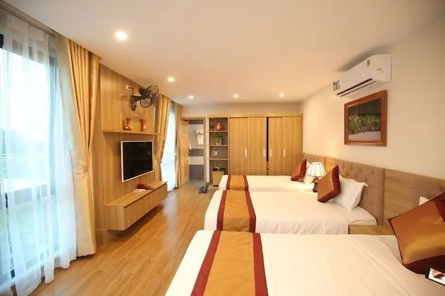 Üç Kişilik Oda, Dağ Manzaralı (3 Single Beds)