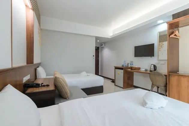 Superior İki Ayrı Yataklı Oda, 2 Tek Kişilik Yatak, Havuz Manzaralı