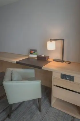 Comfort Oda, 1 En Büyük (King) Boy Yatak, Penceresiz