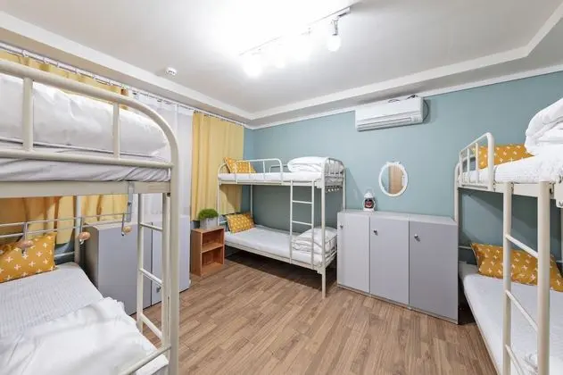 Ortak Ranzalı Oda, Sadece kadınlar için (6 Beds / Foreigner Only)
