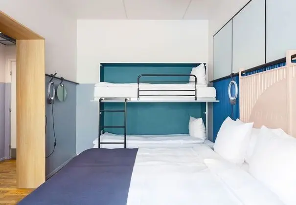 Standard Dört Kişilik Oda, Birden Çok Yatak (Renovated)