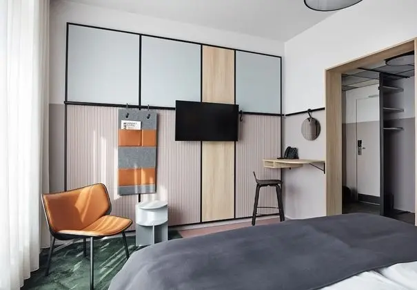 Standard Tek Büyük veya İki Ayrı Yataklı Oda (Renovated)