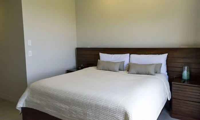 Luxury Daire, 2 Yatak Odası, Danışma, Bahçeli