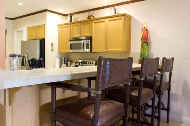 Luxury Daire, 2 Yatak Odası, Danışma, Bahçeli