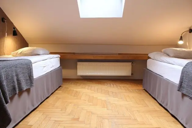 Tek Büyük Yataklı Oda