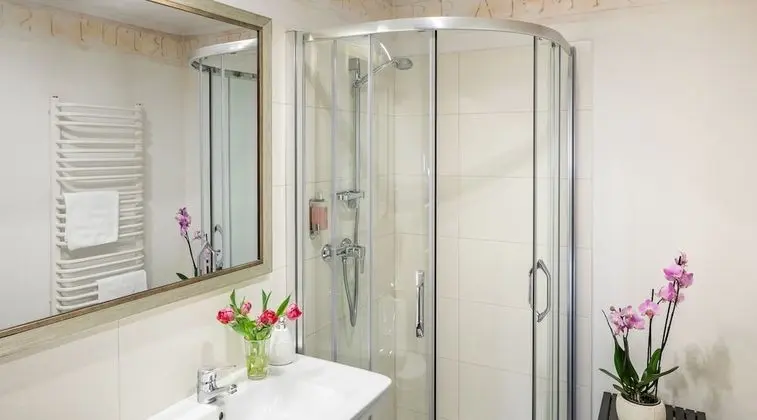 Standard Üç Kişilik Oda