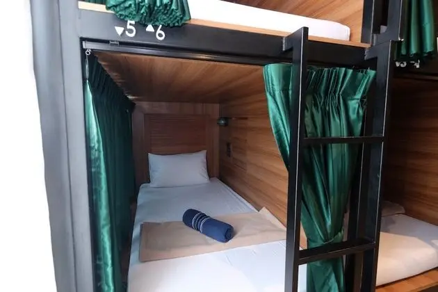 Mixed Dormitory for 8 Persons with Shared Bathroom