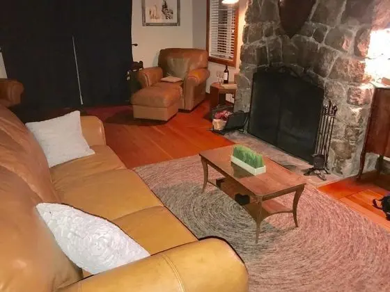 Ev