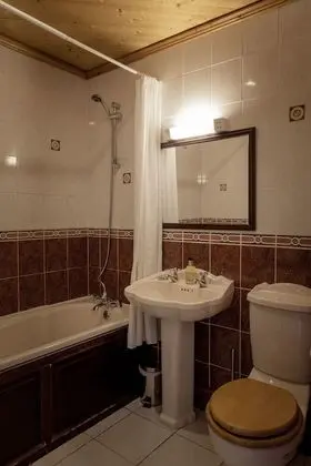 Classic Tek Büyük Yataklı Oda, Kısmi Deniz Manzaralı