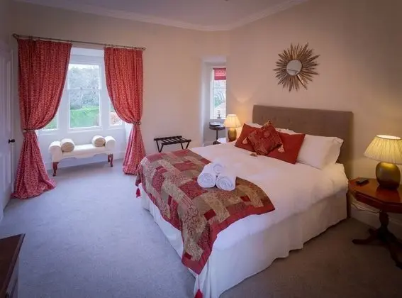 Telford King Room