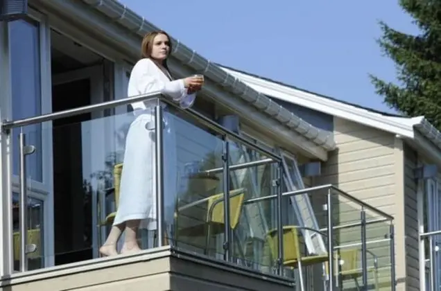 Deluxe Tek Büyük Yataklı Oda, Balkon