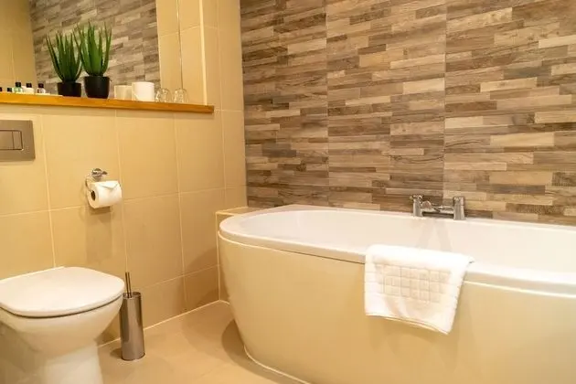 Deluxe Tek Büyük Yataklı Oda, Balkon