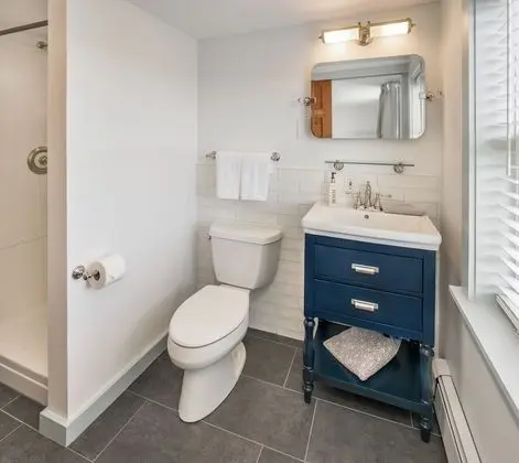 Deluxe Büyük Yataklı Tek Kişilik Oda, Özel Banyo