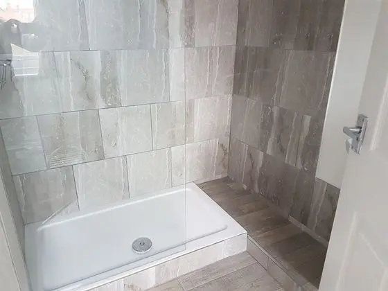 Luxury Tek Büyük Yataklı Oda, Banyolu/Duşlu