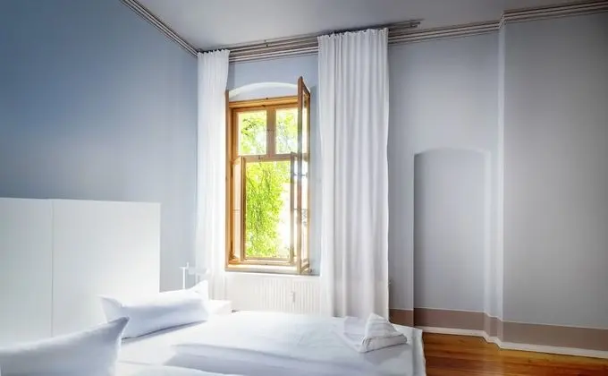 Grand Oda, Sigara İçilmez, Avlu Manzaralı