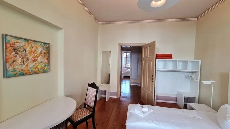 Grand Oda, Sigara İçilmez, Avlu Manzaralı