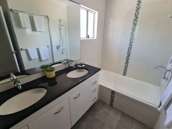 Apart Daire, 3 Yatak Odası, Plaj Kenarı