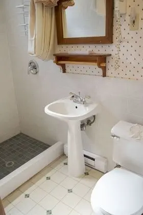 Süit, 2 Çift Kişilik Yatak